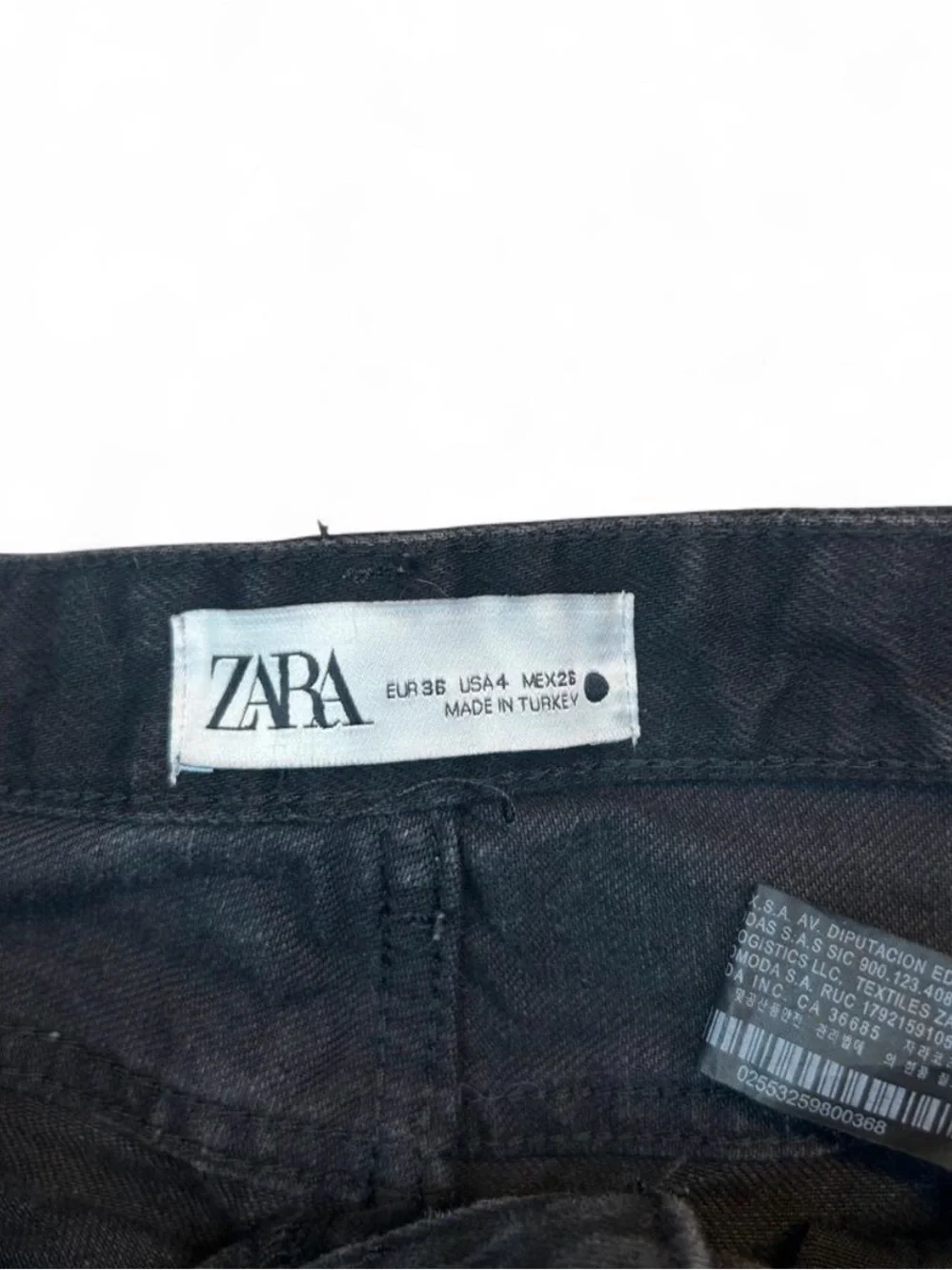 Zara Black High-Rise Jeans